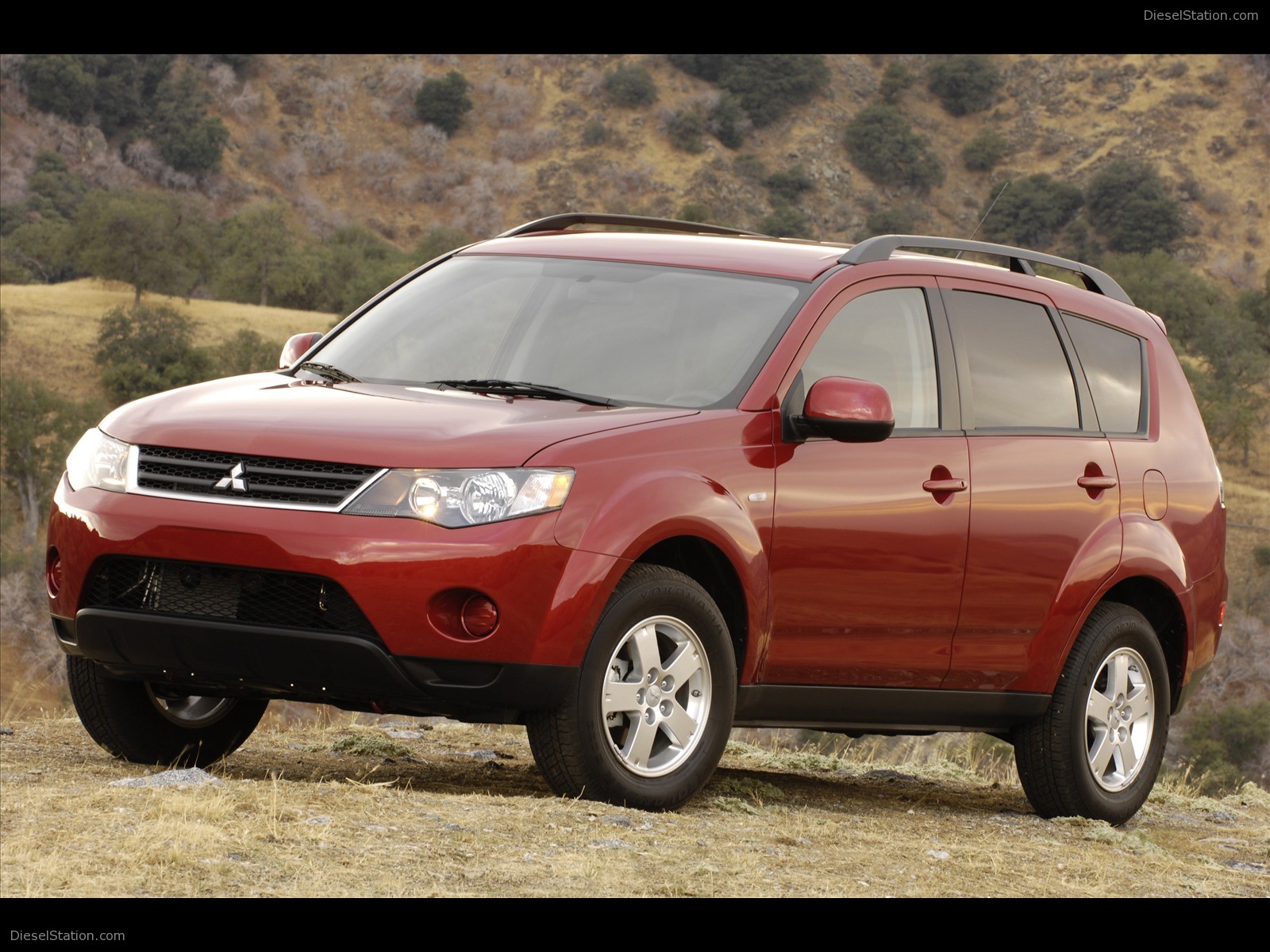 Mitsubishi Outlander ES